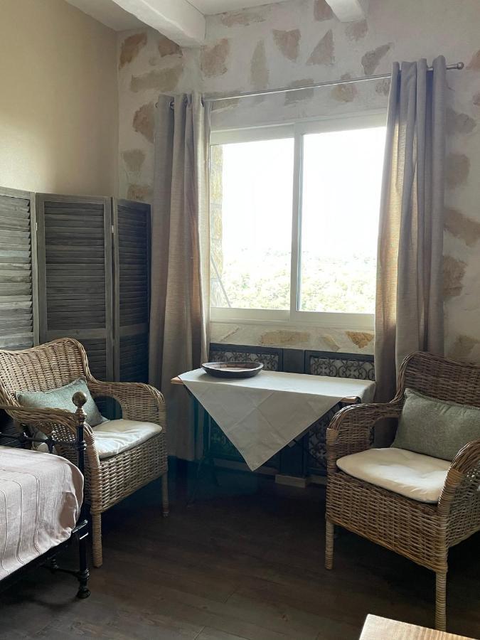 Au Pied Des Baous Bed & Breakfast Ванс Екстериор снимка