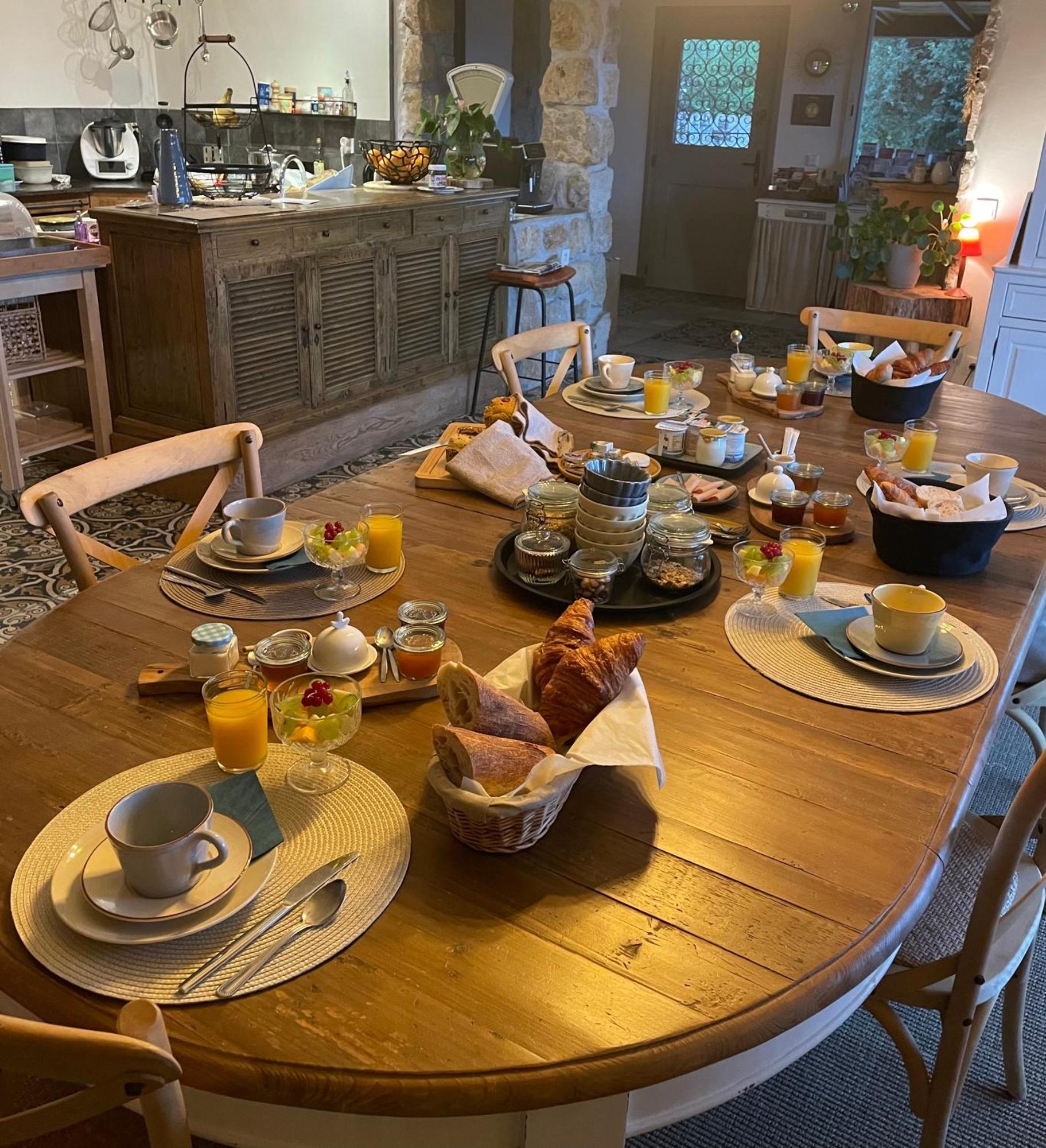 Au Pied Des Baous Bed & Breakfast Ванс Екстериор снимка