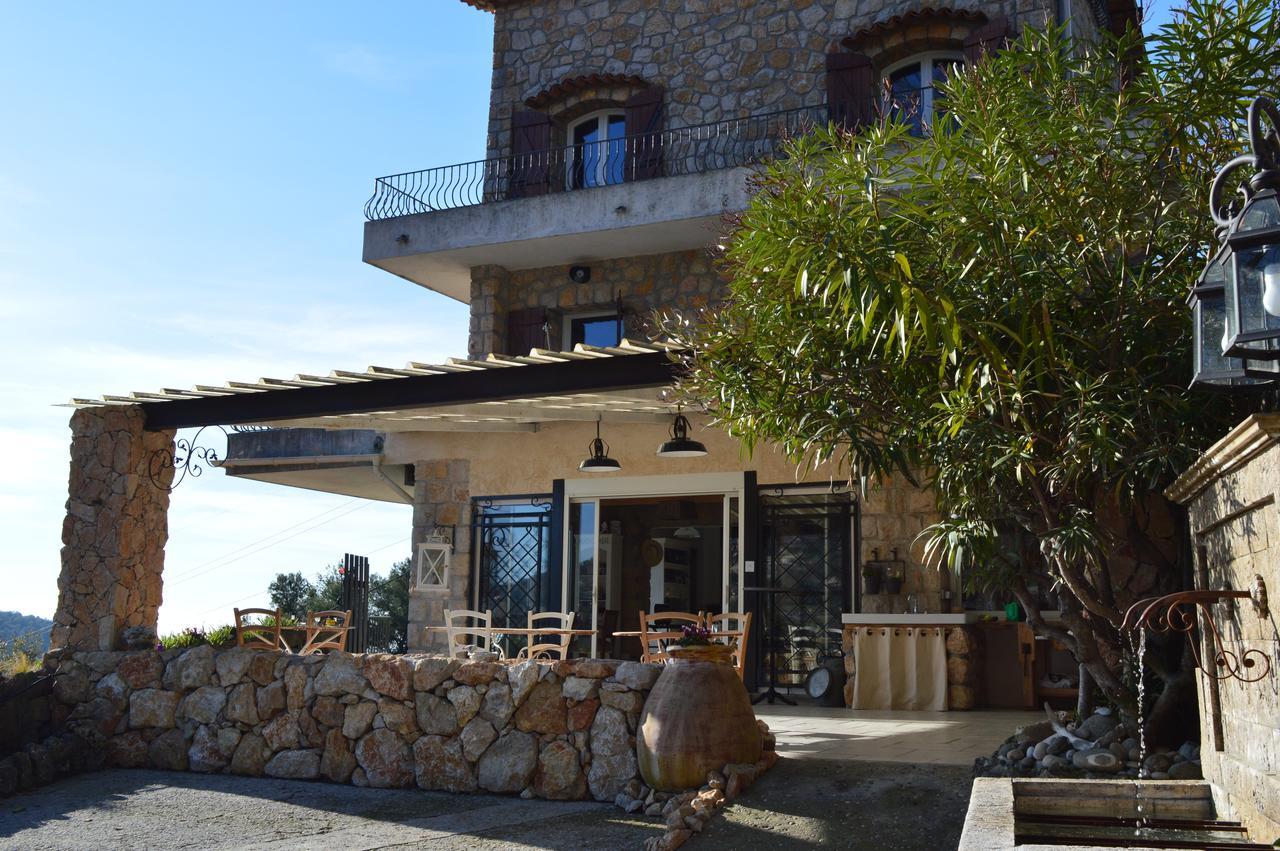Au Pied Des Baous Bed & Breakfast Ванс Екстериор снимка