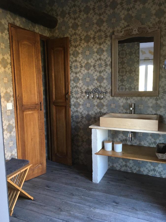 Au Pied Des Baous Bed & Breakfast Ванс Екстериор снимка